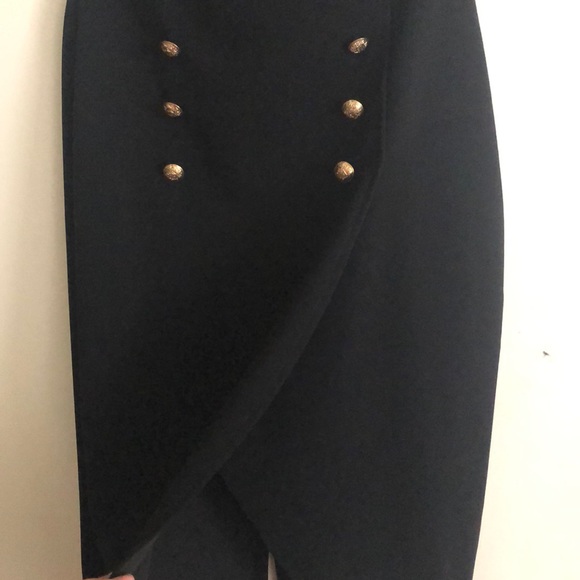 ❌SOLD❌NWT Button Detail Halter neck Bodycon Dress - Picture 5 of 7